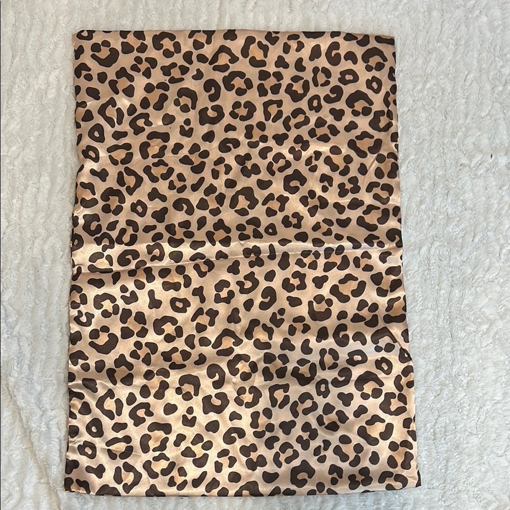 Leopard Print Pillowcase - Brown/Tan